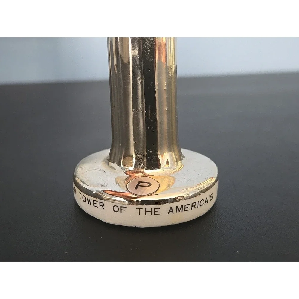 Vintage‎ HEMISFAIR 1968 WORLD'S FAIR Salt Shakers 5.5